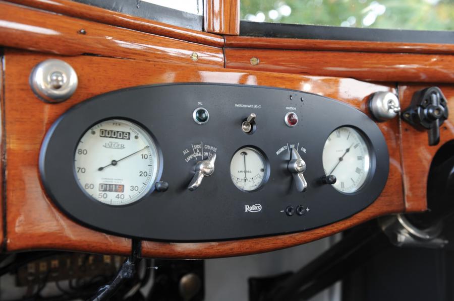  Daimler 35-120 Limousine by Hooper 1926 года  (фото 10 из 15)